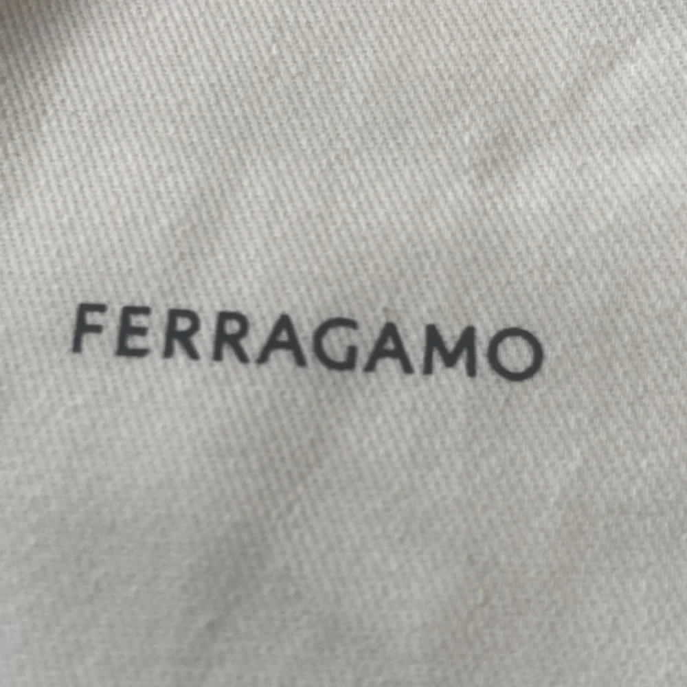 Salvatore Ferragamo Off White Shoe Accessories Set (Laces & Bag)